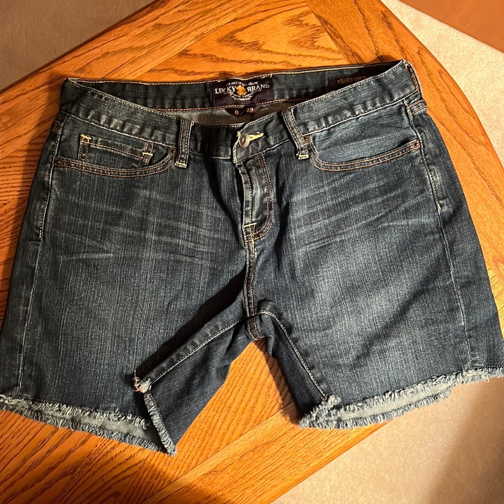 Lucky Brand shorts sz 8/29